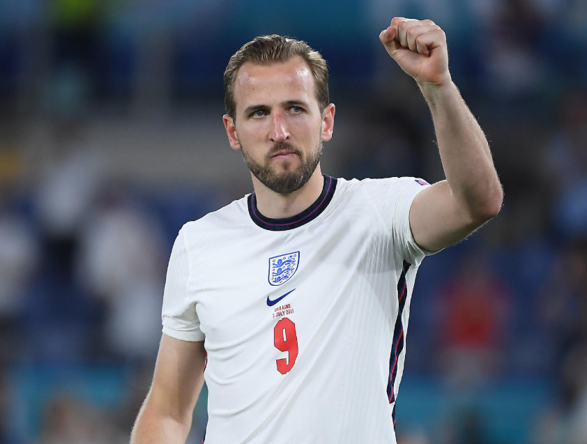 欧冠赛场拜仁奏凯,凯恩盛赞球队坚韧精神与小组征程之艰