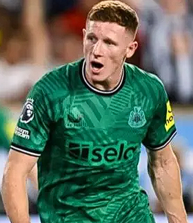 法尔克披露：曼联求购安德森迎重大转机，拜仁退出竞争成关键因素